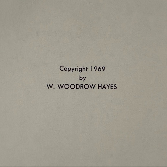 🏈 "Hot Line to Victory" by Ohio State University Buckeyes Coach Woody Hayes - Picture 3 of 14